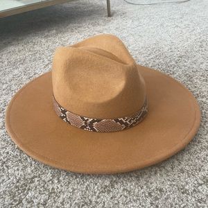 Lulus Felt Hat Flat Brim